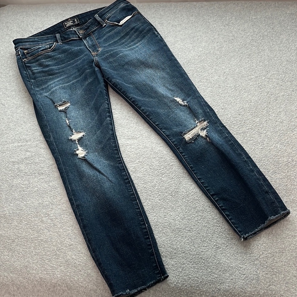 Womens Abercrombie & Fitch Harper Ankle Jeans Size 26 Womens Distressed